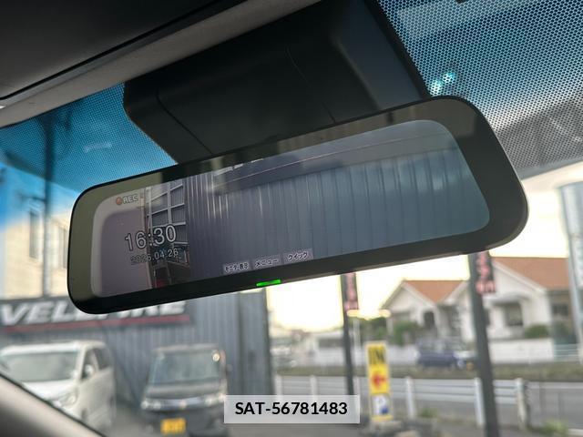 Toyota ALPHARD 2019-10 7819318-3