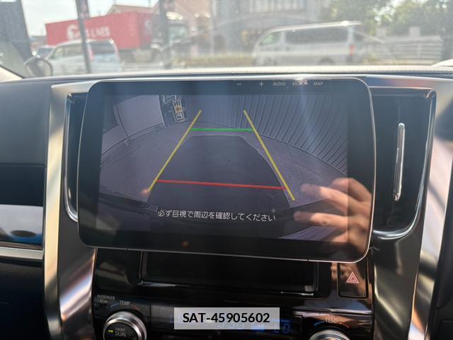 Toyota ALPHARD 2017-06 7819327-4