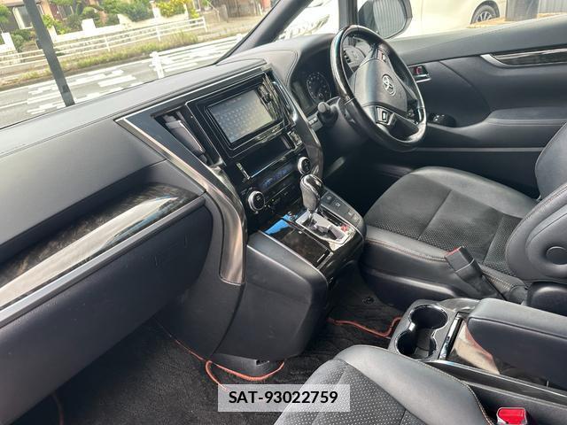 Toyota ALPHARD 2016-07 7819332-17