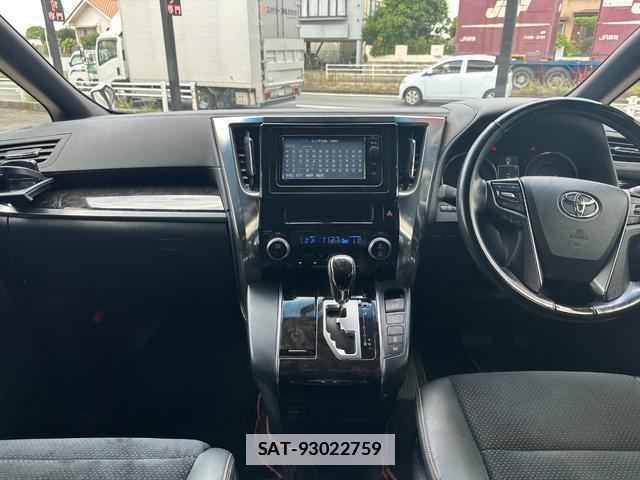 Toyota ALPHARD 2016-07 7819332-6