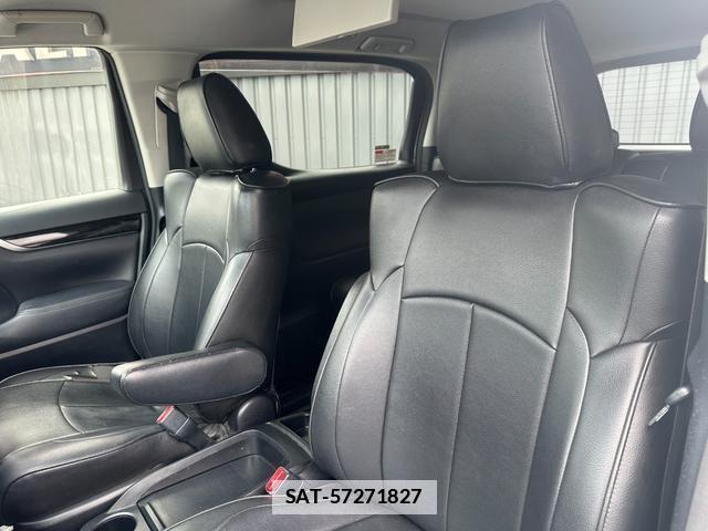 Toyota ALPHARD 2017-04 7819341-18