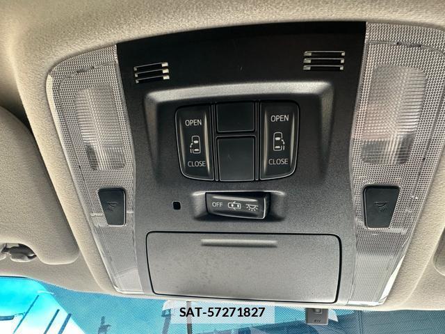 Toyota ALPHARD 2017-04 7819341-5