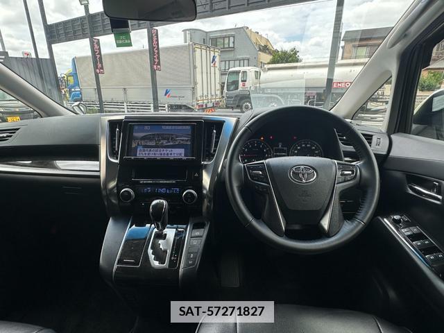 Toyota ALPHARD 2017-04 7819341-9