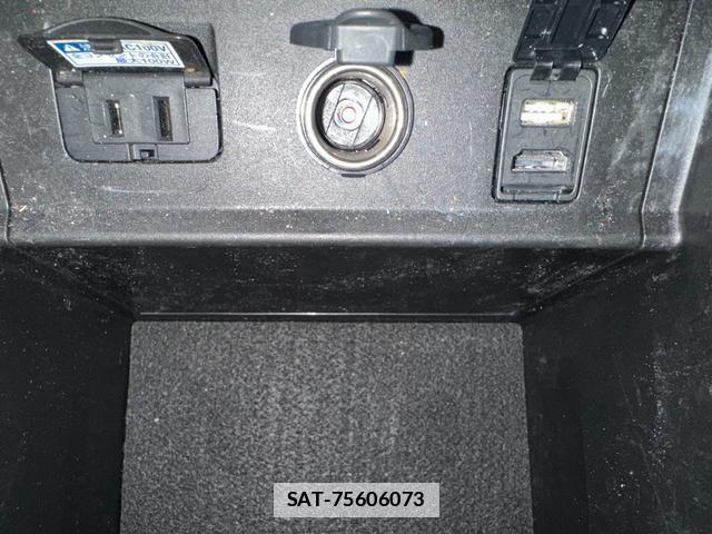 Toyota ALPHARD 2019-11 7819344-7