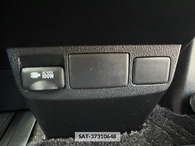 Toyota ALPHARD 2017-05 7819348-10