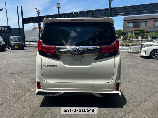 Toyota ALPHARD 2017-05 7819348-14