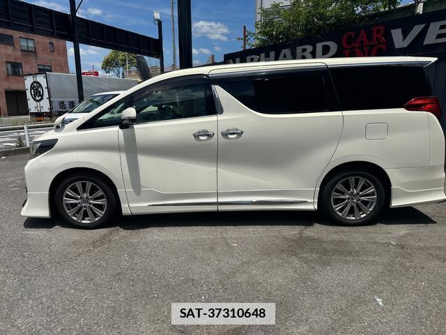 Toyota ALPHARD 2017-05 7819348-16