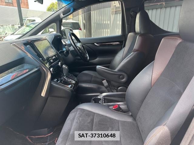 Toyota ALPHARD 2017-05 7819348-18