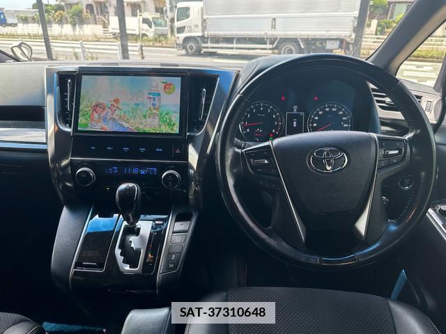Toyota ALPHARD 2017-05 7819348-9