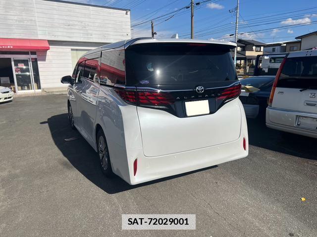 Toyota ALPHARD 2025-10 7822943-4
