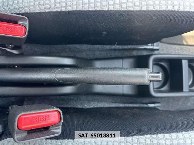 Suzuki ALTO 2018-01 7814165-14