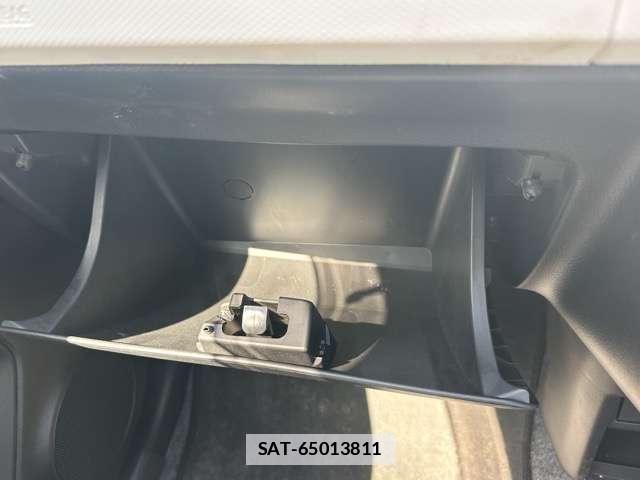 Suzuki ALTO 2018-01 7814165-6