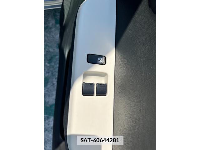 Suzuki ALTO 2015-10 7816196-11