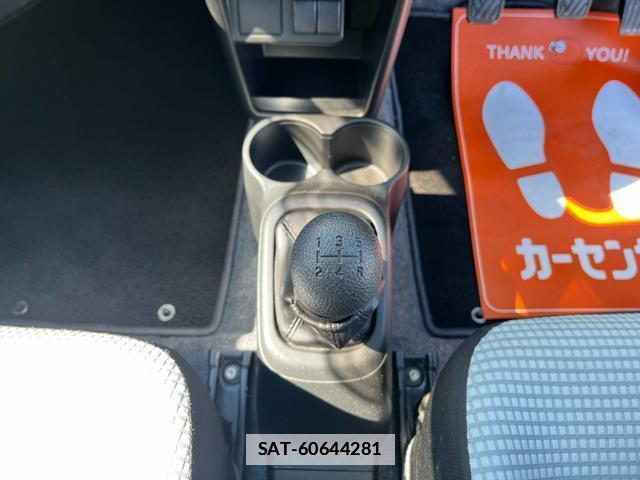 Suzuki ALTO 2015-10 7816196-19