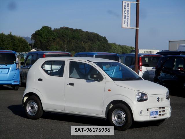 Suzuki ALTO 2014-12 7820671-11