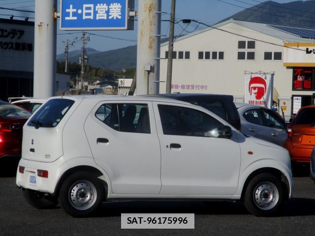 Suzuki ALTO 2014-12 7820671-12