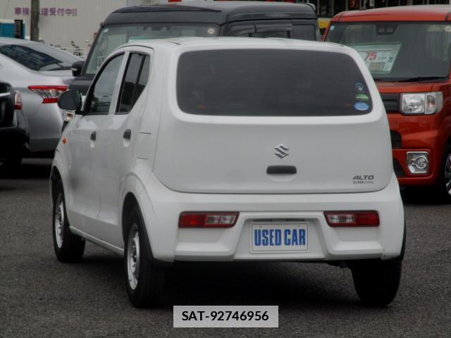 Suzuki ALTO 2018-04 7820694-8