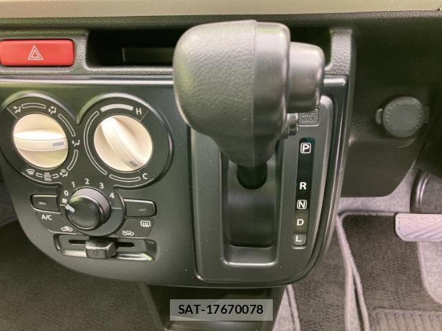 Suzuki ALTO 2017-02 7822234-13