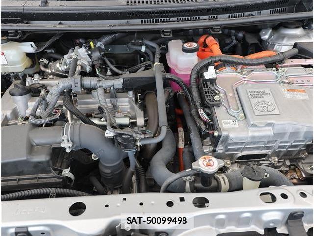 Toyota AQUA 2021-04 7811871-18