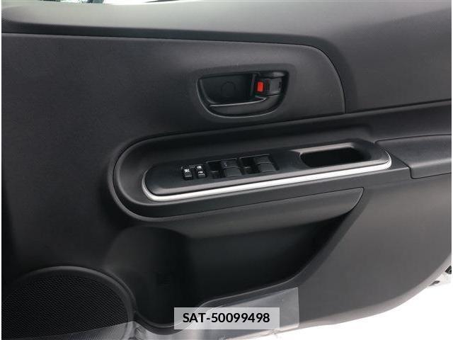 Toyota AQUA 2021-04 7811871-5