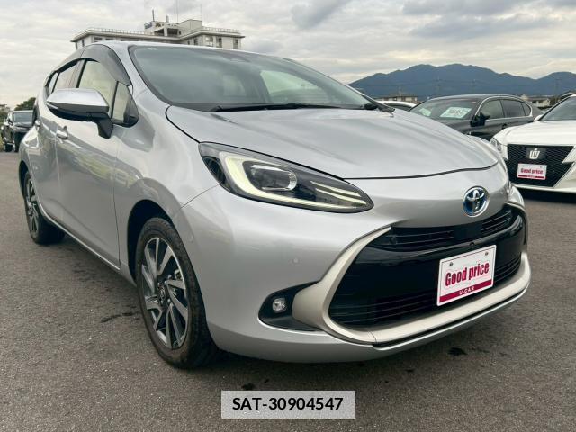 Toyota AQUA 2021-07 7812670-11