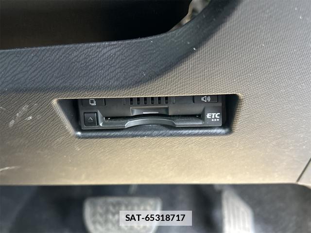 Toyota AQUA 2020-12 7812793-10
