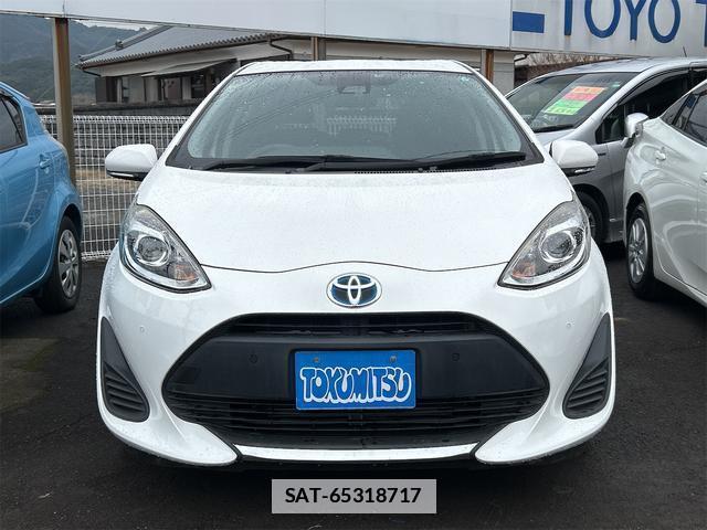 Toyota AQUA 2020-12 7812793-11
