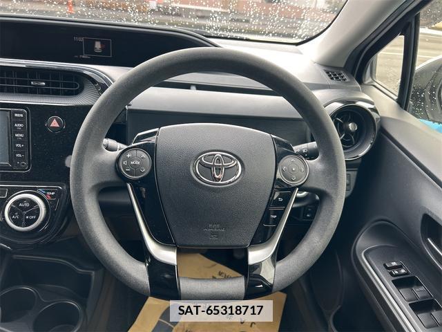 Toyota AQUA 2020-12 7812793-2