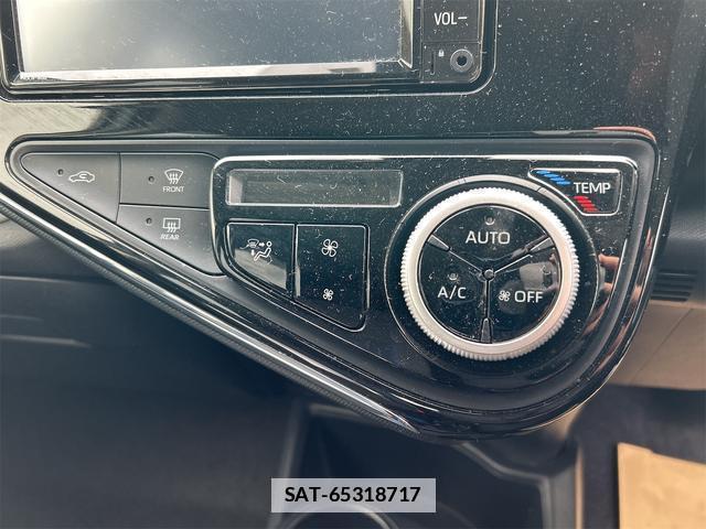 Toyota AQUA 2020-12 7812793-4