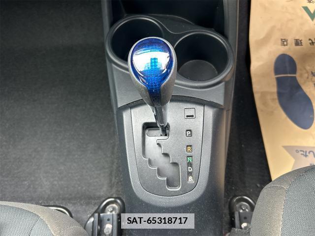 Toyota AQUA 2020-12 7812793-6
