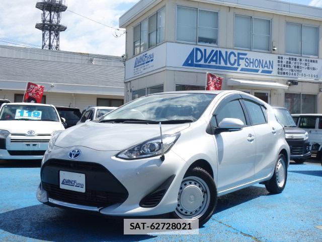 Toyota AQUA 2021-02 7813195-0