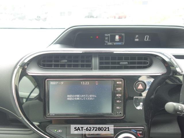 Toyota AQUA 2021-02 7813195-12