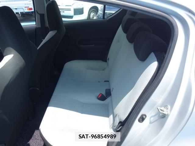 Toyota AQUA 2021-03 7813208-19
