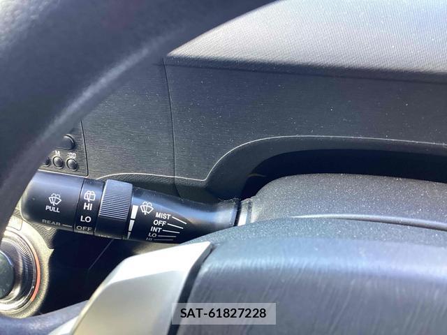 Toyota AQUA 2012-02 7813232-9