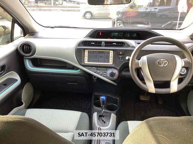 Toyota AQUA 2012-04 7813239-2