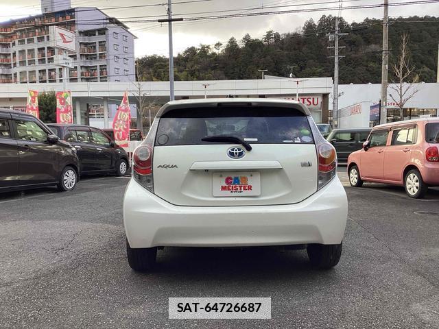 Toyota AQUA 2012-06 7813262-5