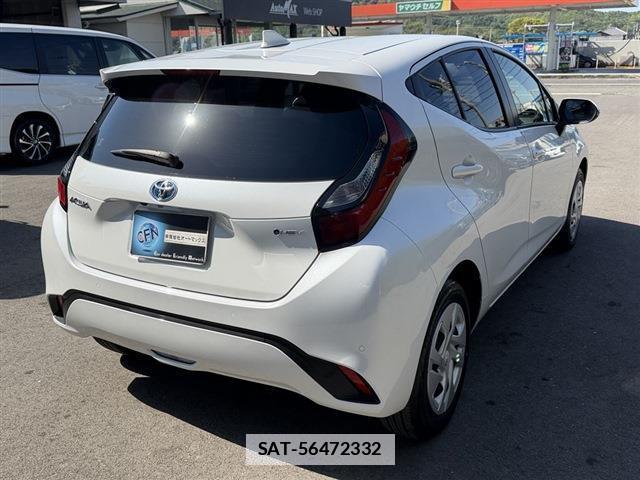 Toyota AQUA 2024-07 7814371-1
