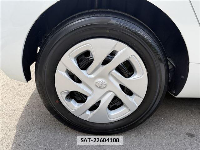 Toyota AQUA 2024-07 7814374-14