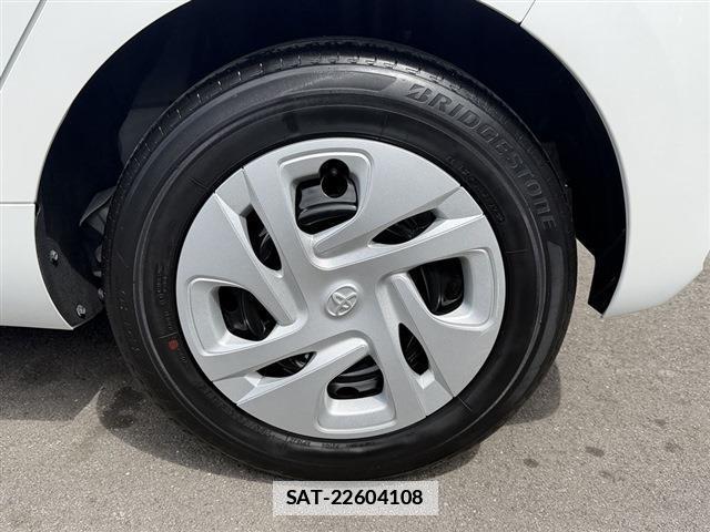 Toyota AQUA 2024-07 7814374-15