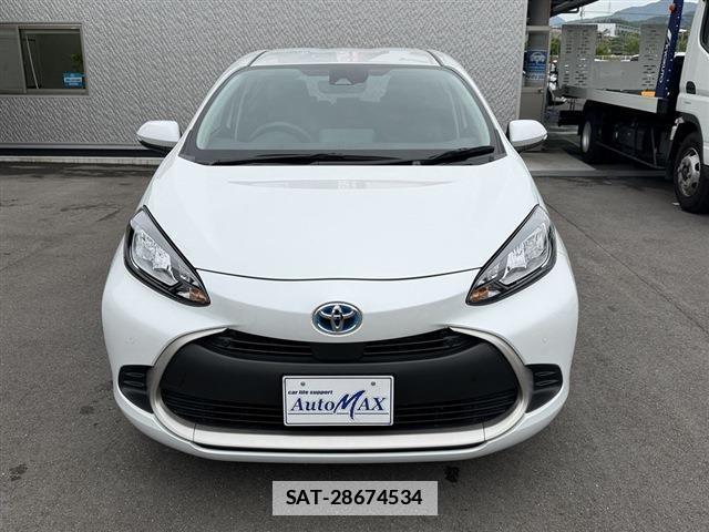 Toyota AQUA 2024-06 7814383-4