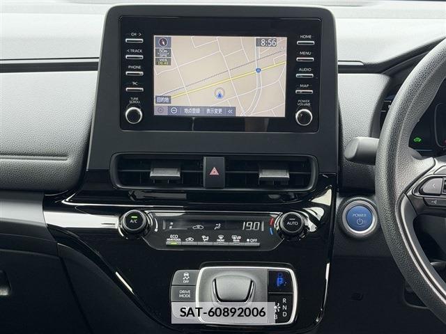 Toyota AQUA 2022-06 7814540-17