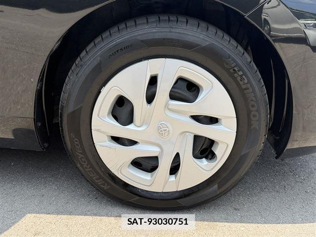 Toyota AQUA 2024-06 7814546-13