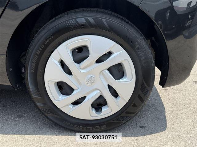 Toyota AQUA 2024-06 7814546-15