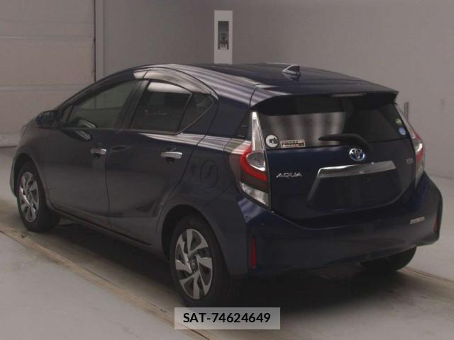 Toyota AQUA 2020-08 7815188-1