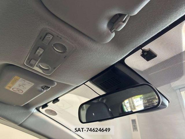 Toyota AQUA 2020-08 7815188-11