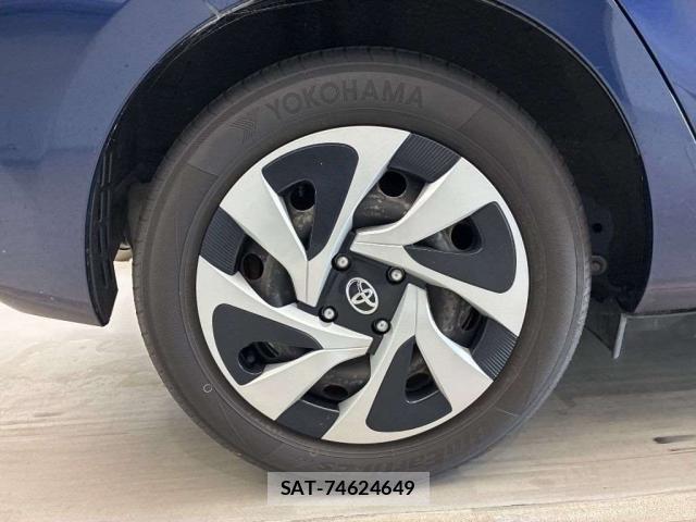 Toyota AQUA 2020-08 7815188-8