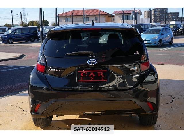 Toyota AQUA 2021-08 7815604-1