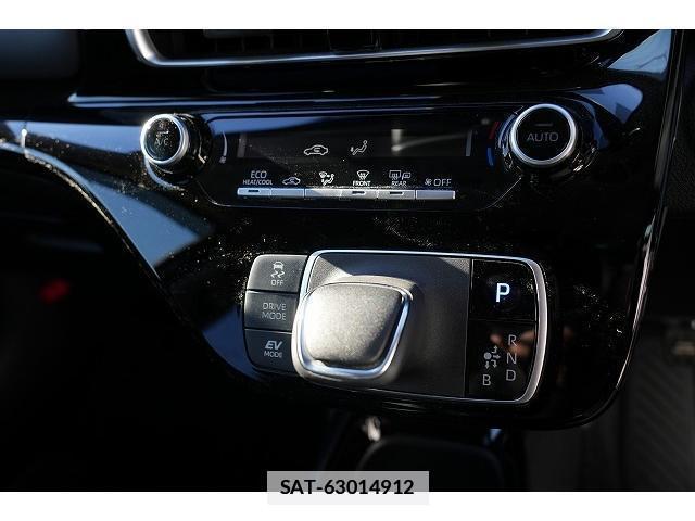 Toyota AQUA 2021-08 7815604-6