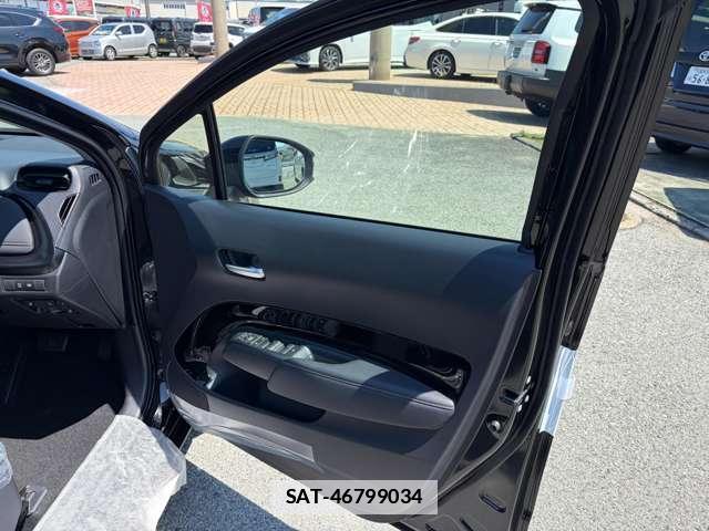Toyota AQUA 2026-04 7815898-6