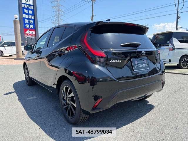 Toyota AQUA 2026-04 7815898-9